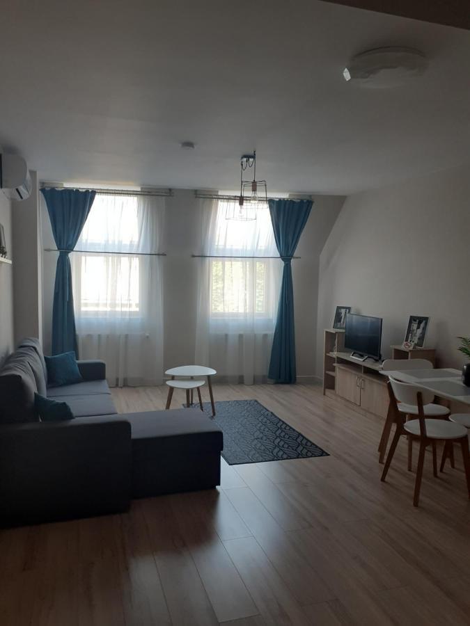 Mandarin Premium Apartments Targu Mures Exterior photo