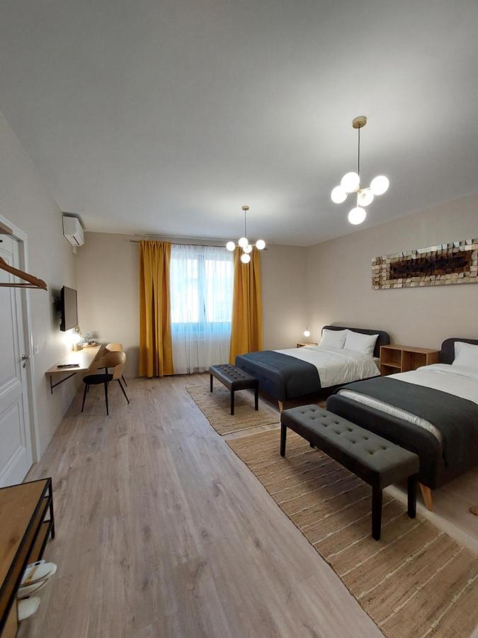 Mandarin Premium Apartments Targu Mures Exterior photo