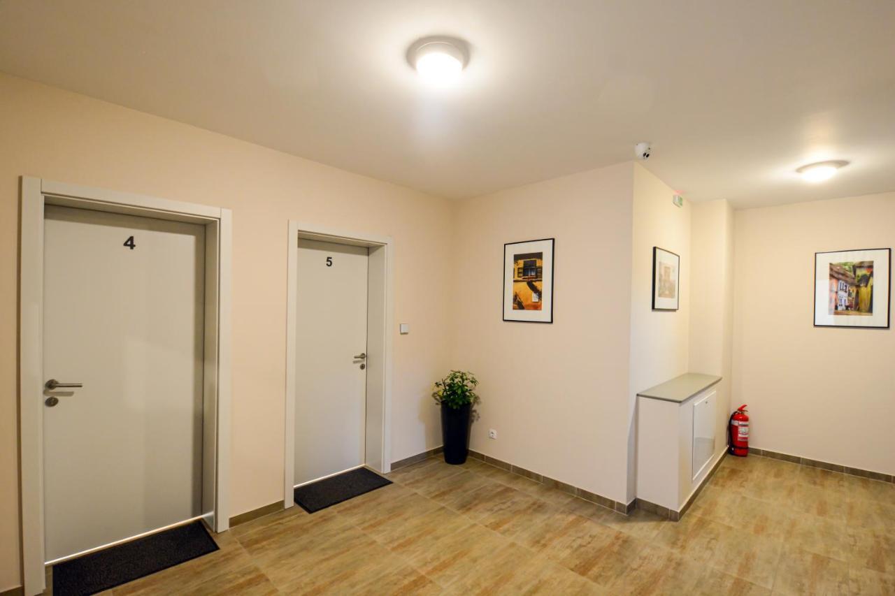 Mandarin Premium Apartments Targu Mures Exterior photo
