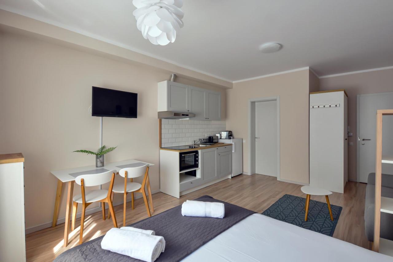 Mandarin Premium Apartments Targu Mures Exterior photo